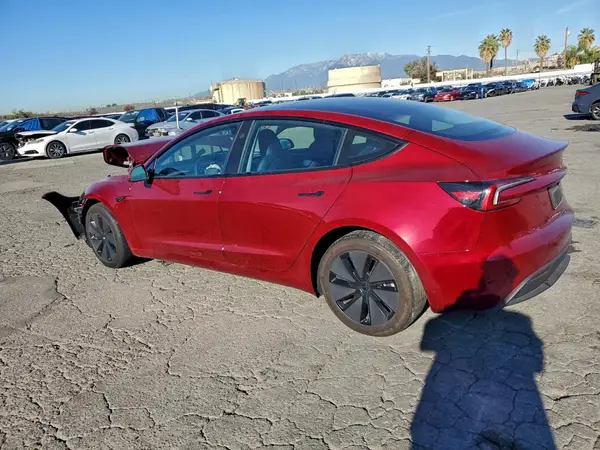 5YJ3E1EB9SF883342 2025 TESLA MODEL 3 - Image 2