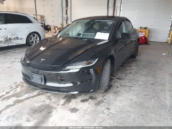 5YJ3E1EB9SF915531 2025 TESLA MODEL 3 - Image 2