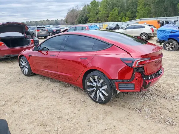 5YJ3E1EB9SF952143 2025 TESLA MODEL 3 - Image 2