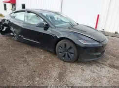 5YJ3E1EB9SF953857 2025 TESLA MODEL 3