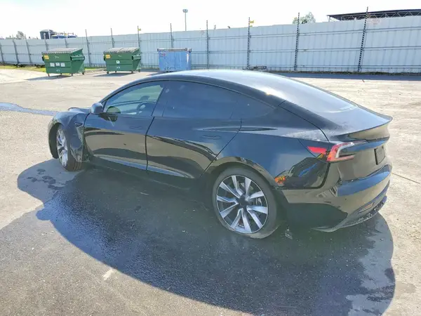 5YJ3E1EB9SF967161 2025 TESLA MODEL 3 - Image 2