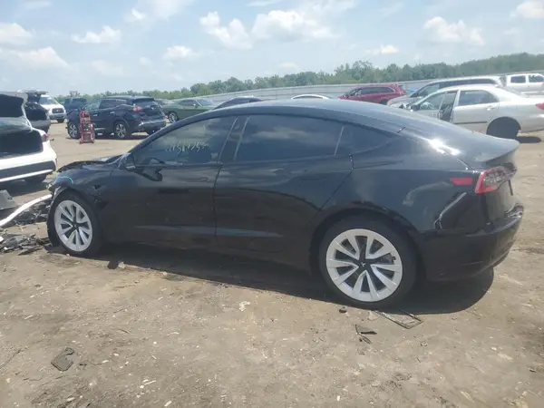 5YJ3E1EBNF233540 2022 TESLA MODEL 3 - Image 2