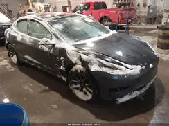 5YJ3E1EBXJF054374 2018 TESLA MODEL 3