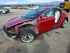 5YJ3E1EBXJF056111 2018 TESLA MODEL 3
