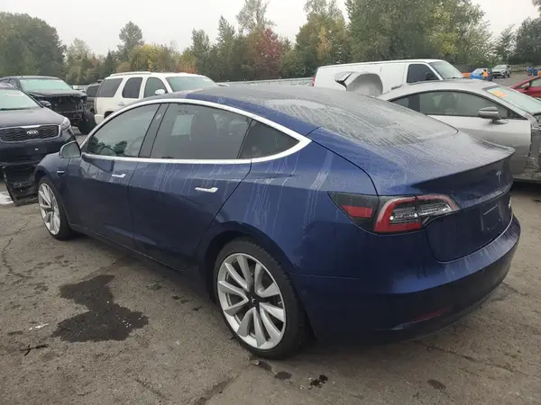 5YJ3E1EBXJF063608 2018 TESLA MODEL 3 - Image 2