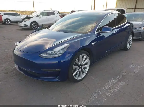 5YJ3E1EBXJF063690 2018 TESLA MODEL 3 - Image 2