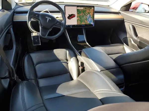 5YJ3E1EBXJF065469 2018 TESLA MODEL 3 - Image 8