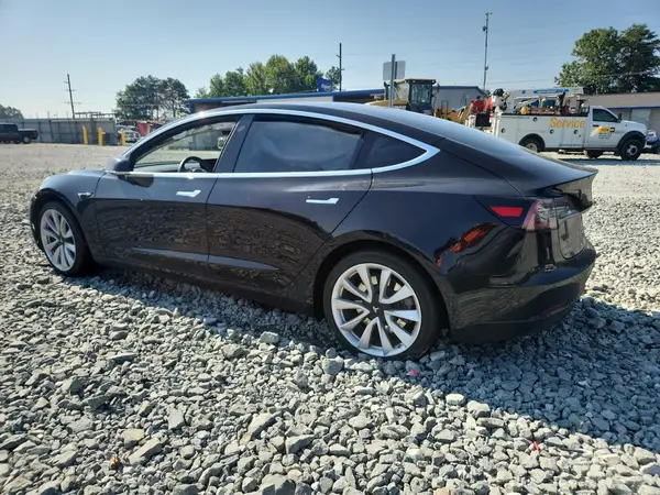 5YJ3E1EBXJF067397 2018 TESLA MODEL 3 - Image 2