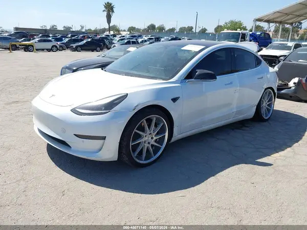 5YJ3E1EBXJF067707 2018 TESLA MODEL 3 - Image 2
