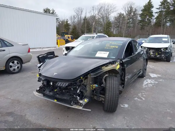 5YJ3E1EBXJF068386 2018 TESLA MODEL 3 - Image 2