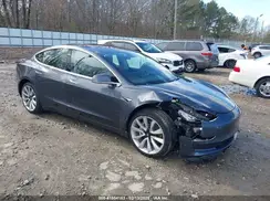 5YJ3E1EBXJF068727 2018 TESLA MODEL 3