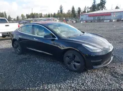 5YJ3E1EBXJF070817 2018 TESLA MODEL 3