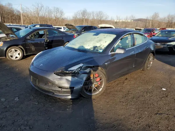 5YJ3E1EBXJF072969 2018 TESLA MODEL 3 - Image 1