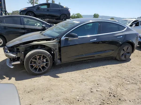 5YJ3E1EBXJF073250 2018 TESLA MODEL 3 - Image 1