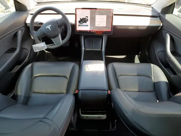5YJ3E1EBXJF073250 2018 TESLA MODEL 3 - Image 8