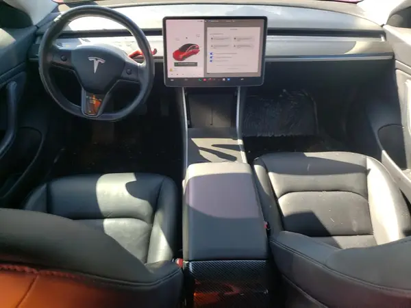 5YJ3E1EBXJF073376 2018 TESLA MODEL 3 - Image 8