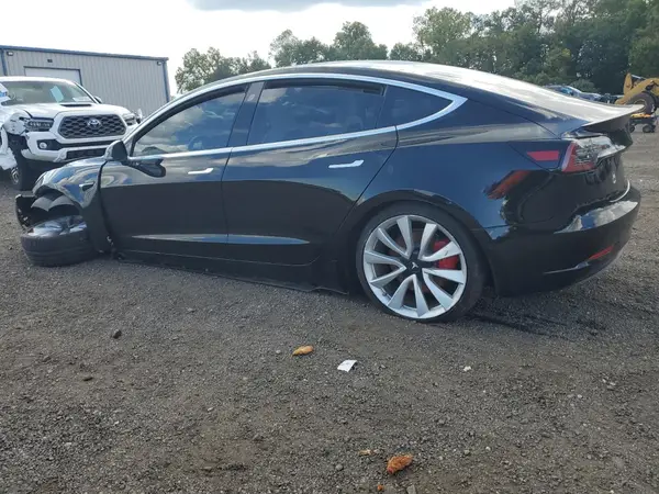 5YJ3E1EBXJF074043 2018 TESLA MODEL 3 - Image 2