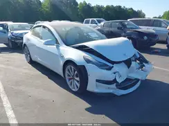 5YJ3E1EBXJF074642 2018 TESLA MODEL 3