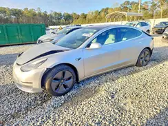 5YJ3E1EBXJF074821 2018 TESLA MODEL 3
