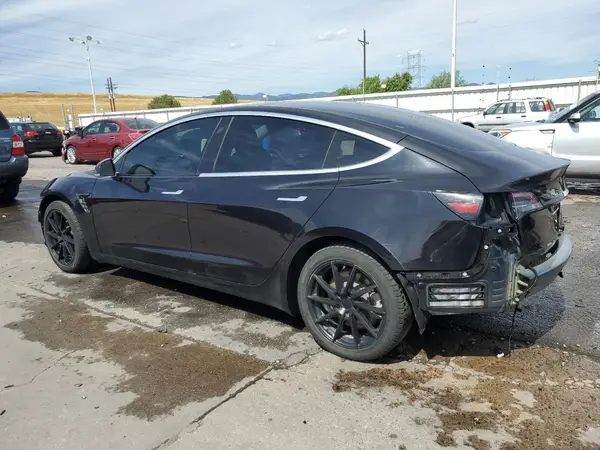 5YJ3E1EBXJF077119 2018 TESLA MODEL 3 - Image 2