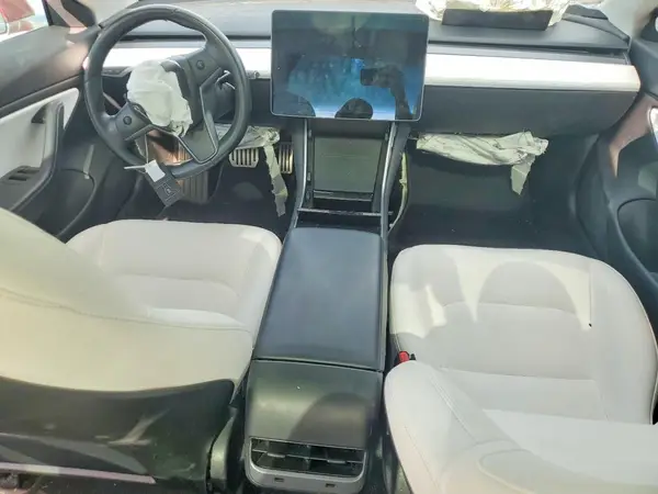 5YJ3E1EBXJF079954 2018 TESLA MODEL 3 - Image 8