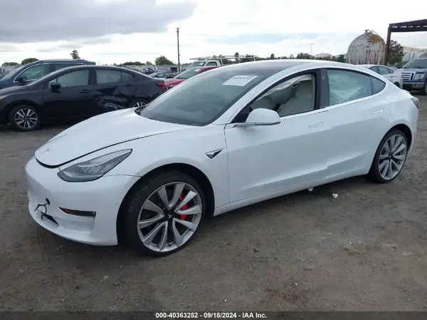 5YJ3E1EBXJF081347 2018 TESLA MODEL 3 - Image 2