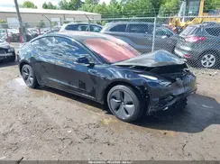 5YJ3E1EBXJF085530 2018 TESLA MODEL 3