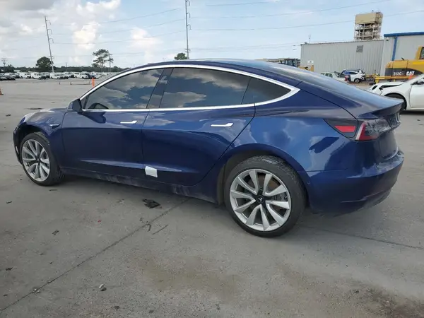 5YJ3E1EBXJF088265 2018 TESLA MODEL 3 - Image 2