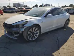 5YJ3E1EBXJF088721 2018 TESLA MODEL 3
