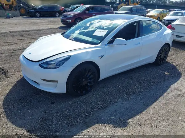 5YJ3E1EBXJF088959 2018 TESLA MODEL 3 - Image 2