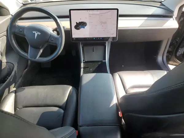 5YJ3E1EBXJF090484 2018 TESLA MODEL 3 - Image 8