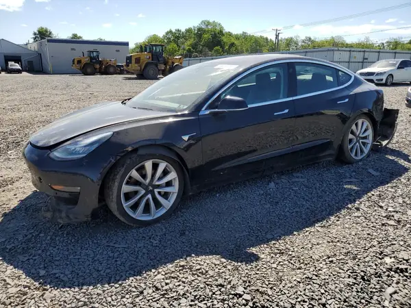 5YJ3E1EBXJF090582 2018 TESLA MODEL 3 - Image 1
