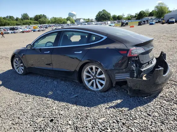 5YJ3E1EBXJF090582 2018 TESLA MODEL 3 - Image 2