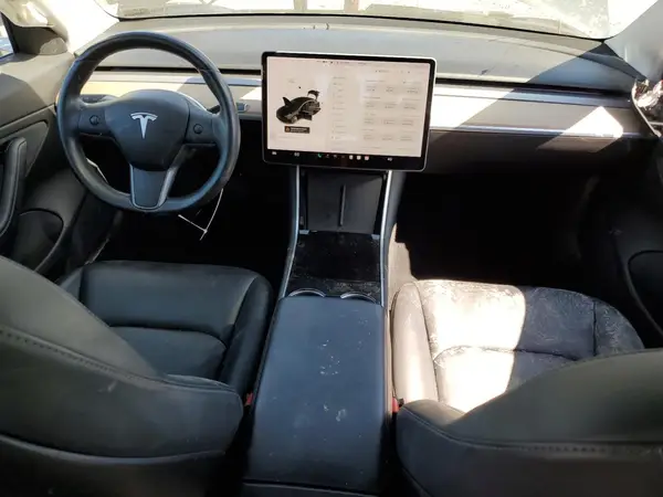 5YJ3E1EBXJF090582 2018 TESLA MODEL 3 - Image 8