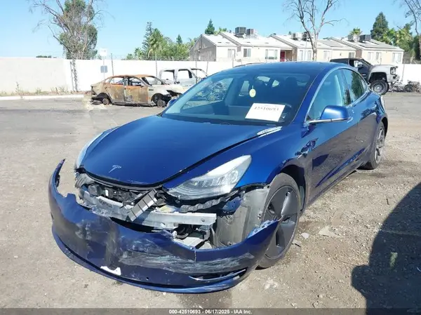 5YJ3E1EBXJF092106 2018 TESLA MODEL 3 - Image 2