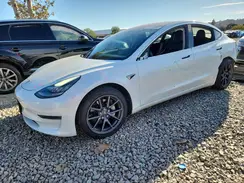 5YJ3E1EBXJF093854 2018 TESLA MODEL 3