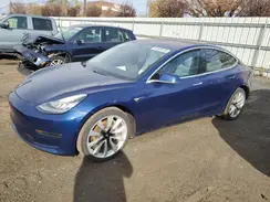 5YJ3E1EBXJF097712 2018 TESLA MODEL 3