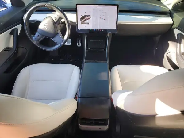 5YJ3E1EBXJF099881 2018 TESLA MODEL 3 - Image 8