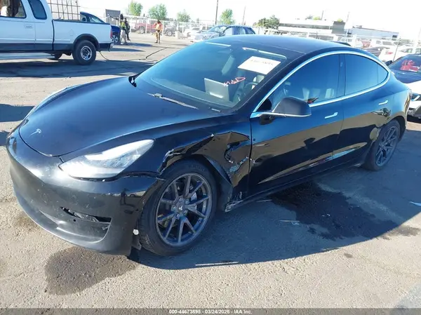 5YJ3E1EBXJF103198 2018 TESLA MODEL 3 - Image 2
