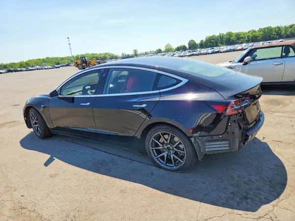 5YJ3E1EBXJF103413 2018 TESLA MODEL 3 - Image 2