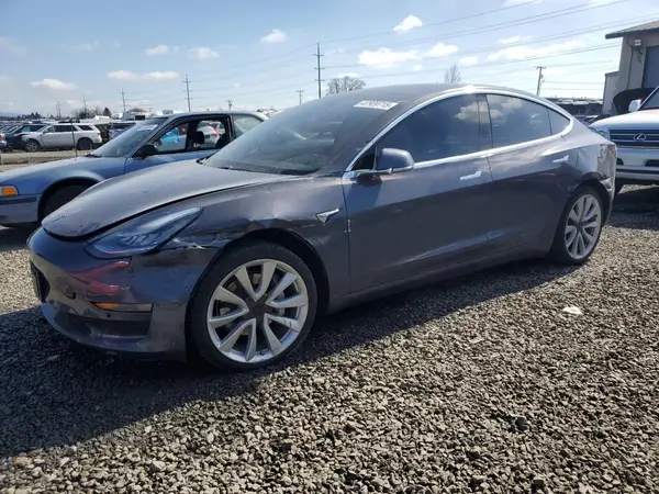 5YJ3E1EBXJF103797 2018 TESLA MODEL 3 - Image 1