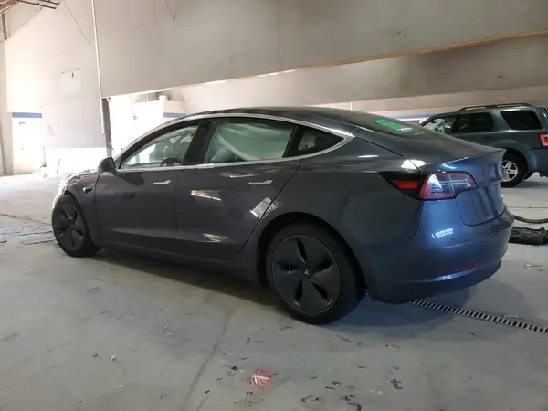5YJ3E1EBXJF104237 2018 TESLA MODEL 3 - Image 2