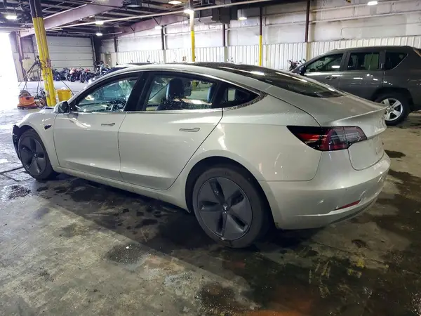 5YJ3E1EBXJF104383 2018 TESLA MODEL 3 - Image 2