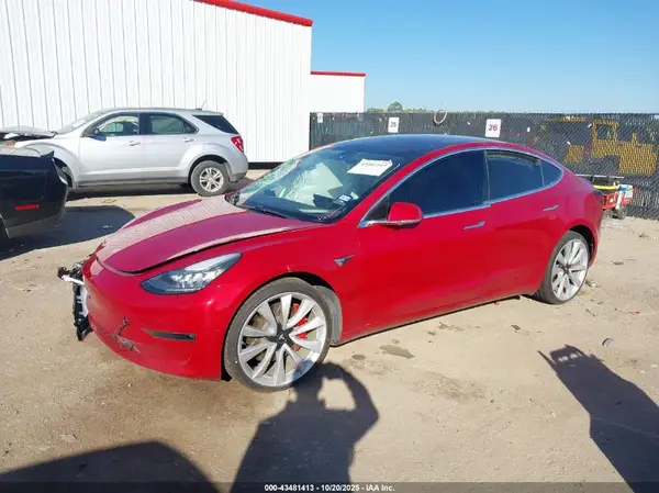5YJ3E1EBXJF106229 2018 TESLA MODEL 3 - Image 2