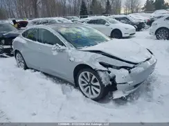 5YJ3E1EBXJF107431 2018 TESLA MODEL 3