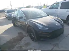 5YJ3E1EBXJF113116 2018 TESLA MODEL 3
