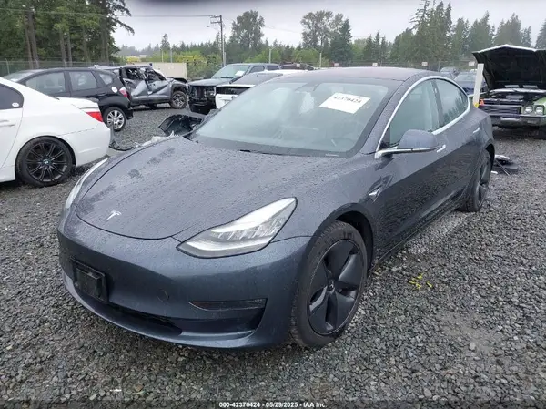 5YJ3E1EBXJF113942 2018 TESLA MODEL 3 - Image 2