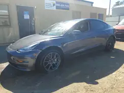 5YJ3E1EBXJF114430 2018 TESLA MODEL 3