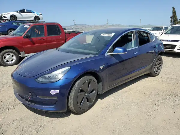 5YJ3E1EBXJF115092 2018 TESLA MODEL 3 - Image 1