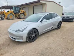 5YJ3E1EBXJF116968 2018 TESLA MODEL 3
